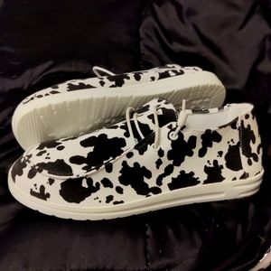 COW 🐄 print slip ons